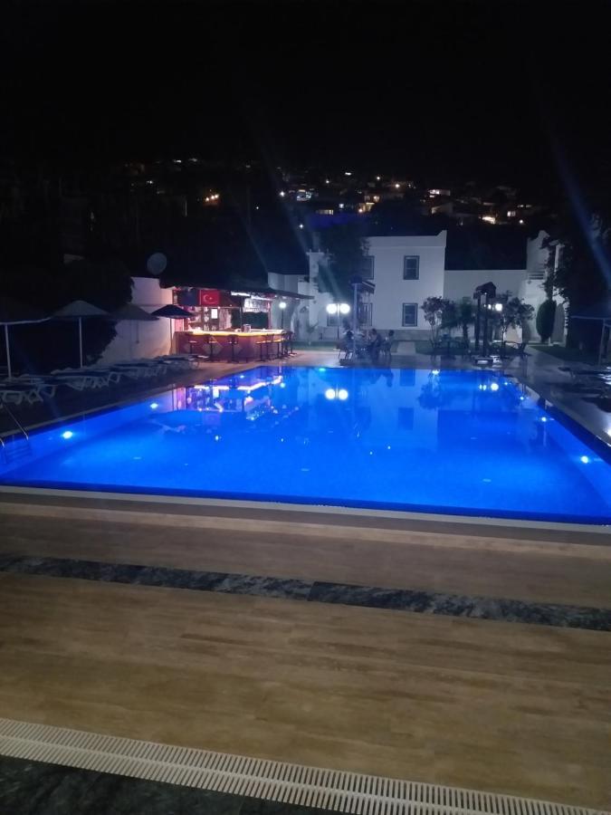 Paradise Apart Hotel Bitez Exterior foto