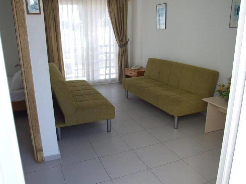 Paradise Apart Hotel Bitez Exterior foto